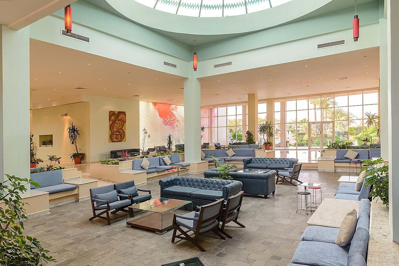 马卡蒂第一生活度假村 洪加達 外观 照片 Lobby